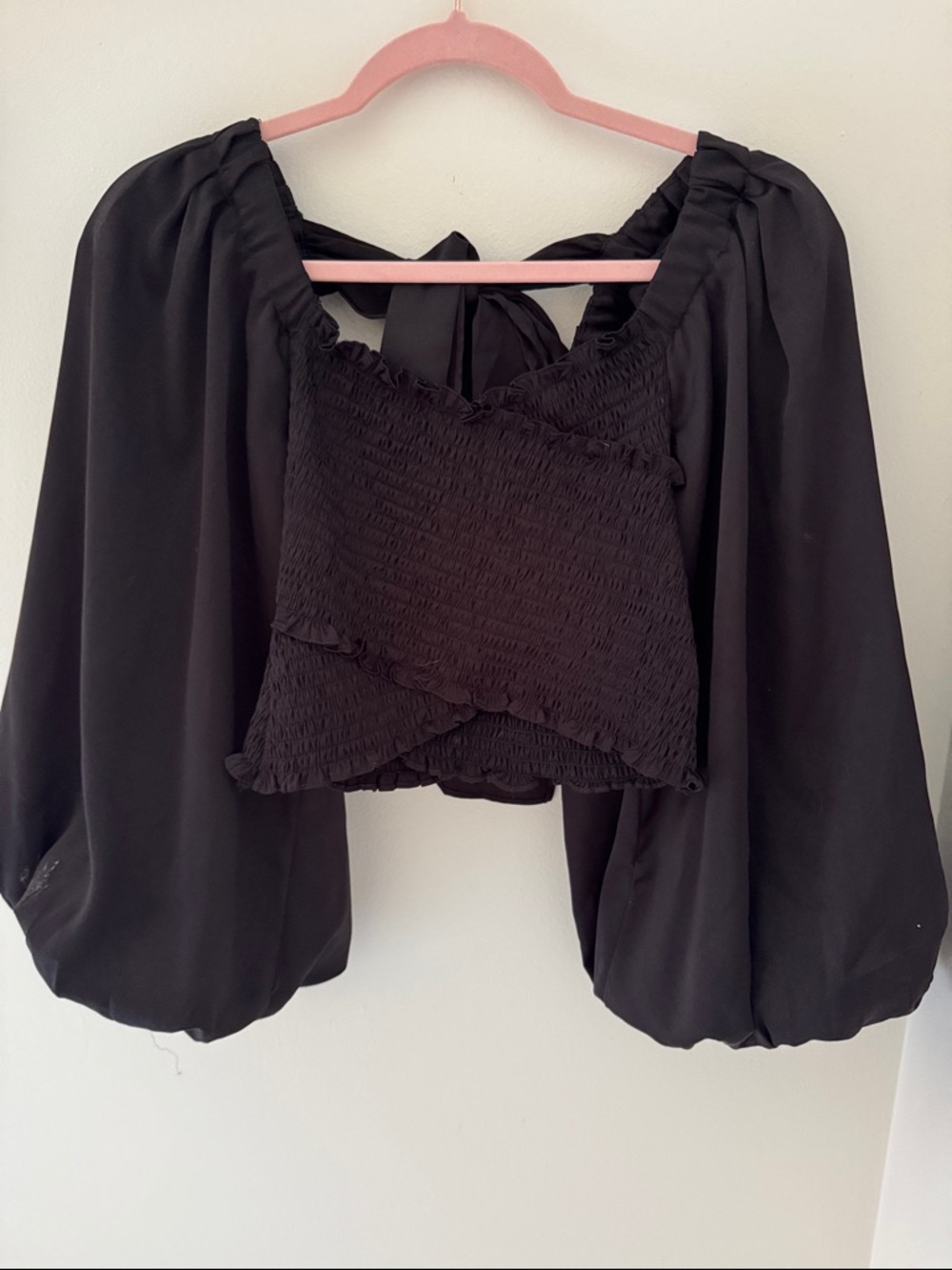 Balloon Sleeve Smocked Crop Top